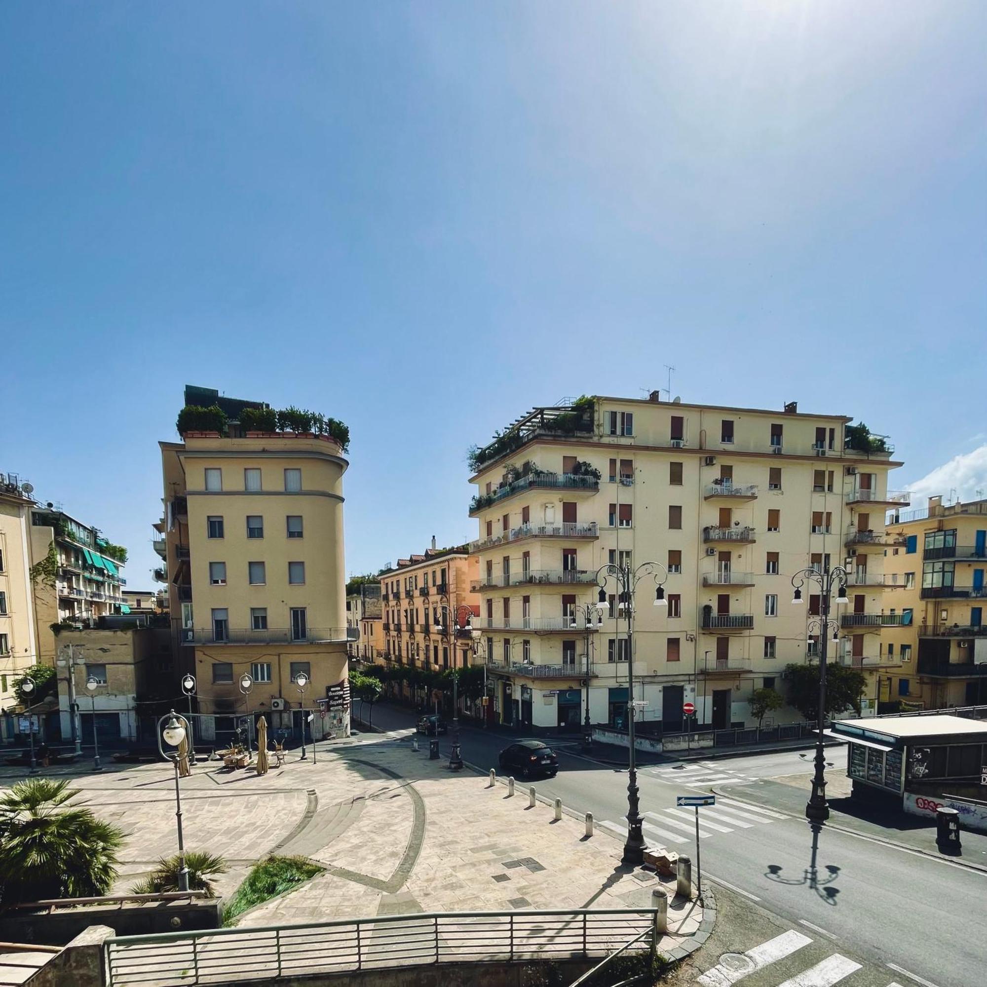 Bluceleste Salerno Centro Exterior foto